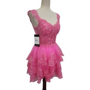 NWT Women's Bright Pink Size 4 Women's Tiered Short Cocktail Dress